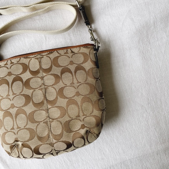 Coach shoulder / crossbody bag - Picture 13 of 13